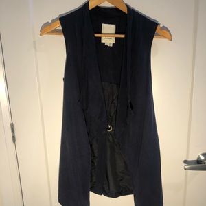 Elevenses Anthrophologie Vest Blazer in Navy